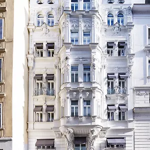 Zur Wiener Staatsoper Otel Viyana