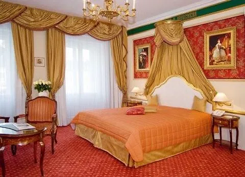 Hotel Bristol Salzburgo 5*,  Austria