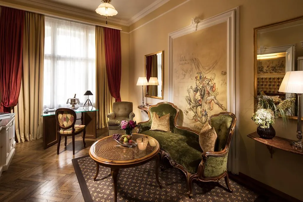 *****  Hotel Bristol Salzburgo Austria